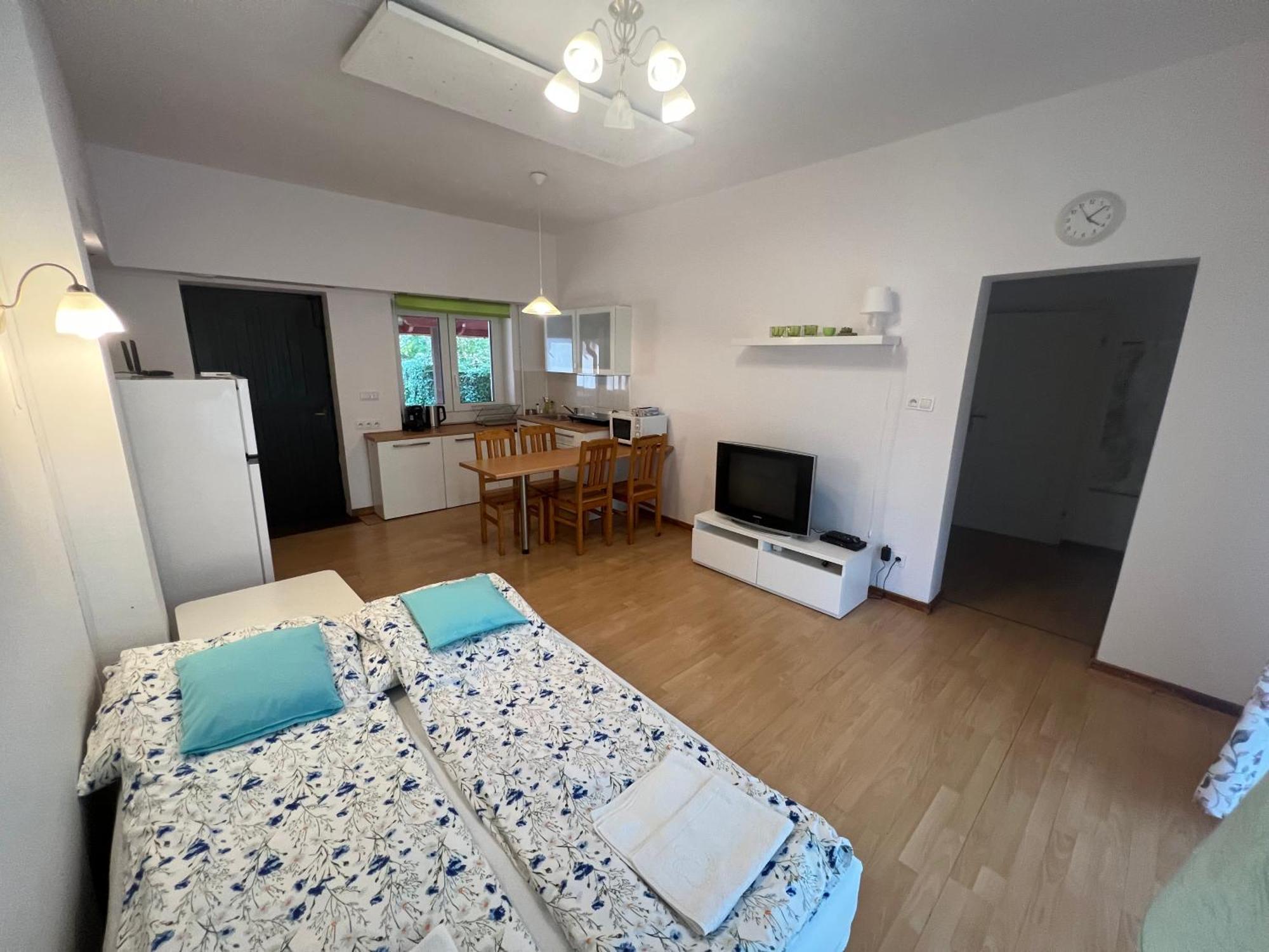 Sosnowy Apartament Józefów Eksteriør bilde